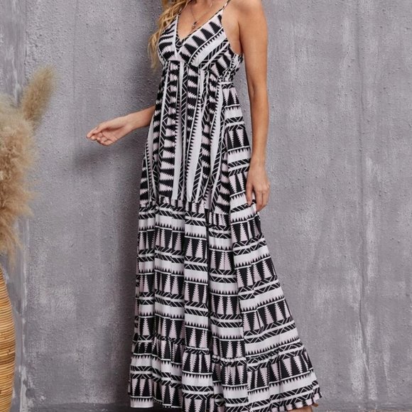 Ruffle Hem Cami maxi Dress - Picture 3 of 6